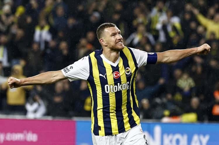 <p>1- Edin Dzeko / Bitiricilik / Fenerbahçe</p>
