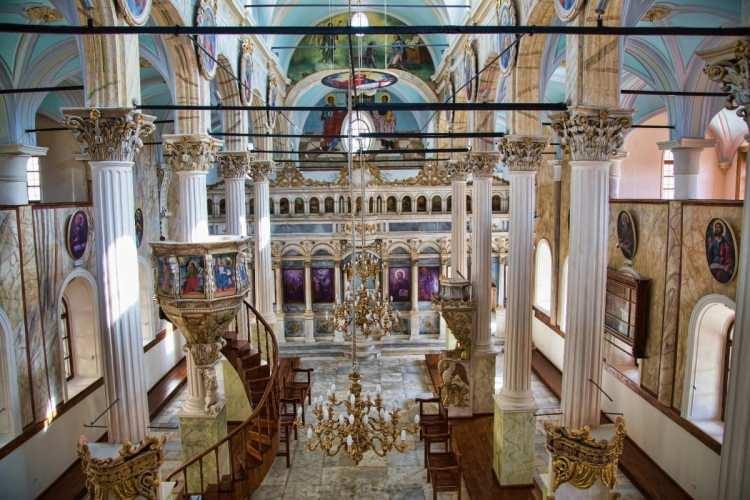<p>Ayvalık Belediyesi ile Midilli Adası arasındaki anlaşma kapsamında restore edilen Taksiyarhis Kilisesi, Agios Yannis Kilisesi ve Ayvalık Ayazması&rsquo;nın tadilat sonrasındaki g&ouml;r&uuml;nt&uuml;leri ise ş&ouml;yle...</p>

<p><strong>Ayvalık Taksiyarhis Kilisesi</strong></p>

<p>&nbsp;</p>
