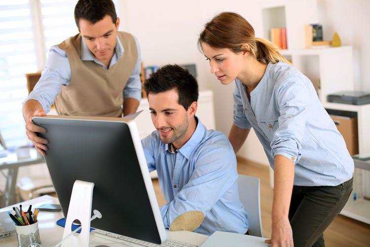 <p>4- Fazla mesai kaldırılıyor vardiyalı sistem geliyor.<br />
</p>