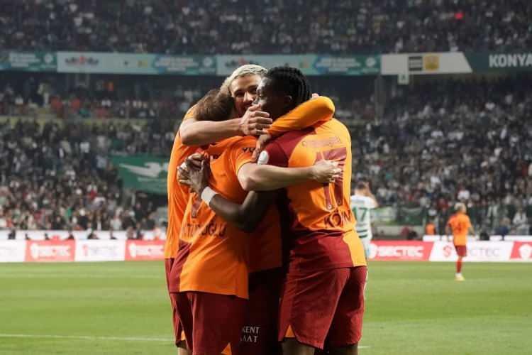 <p>Beraberliğin bile şampiyonluğa taşıyacağı Galatasaray, sahadan Mauro Icardi (2) ve Berkan Kutlu'nun attığı gollerle 3-1 galip ayrıldı.</p>
