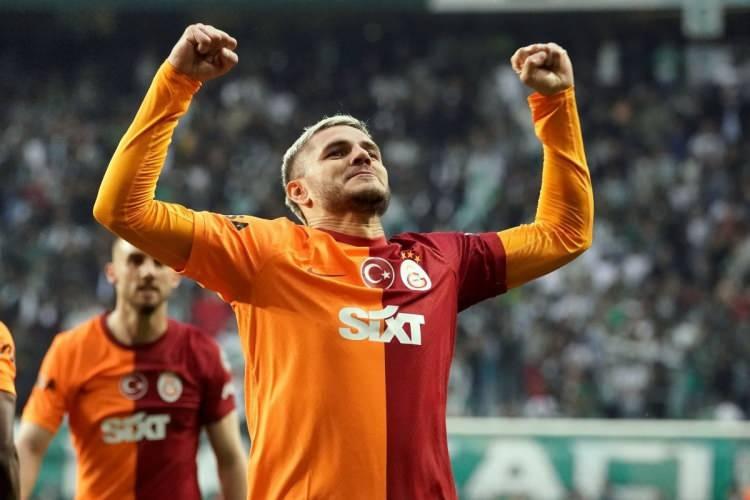 <p><strong>AVRUPA BASINI GENİŞ YER AYIRDI</strong><br />
<br />
Galatasaray'ın Konya'da elde ettiği zafer Avrupa basınında da ses getirdi.</p>
