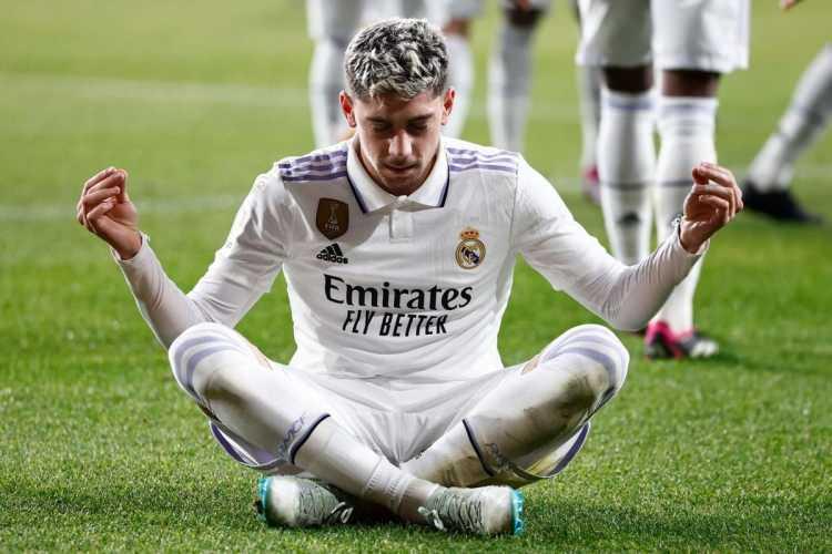 <p>Federico Valverde - Real Madrid - 124.3 milyon euro</p>
