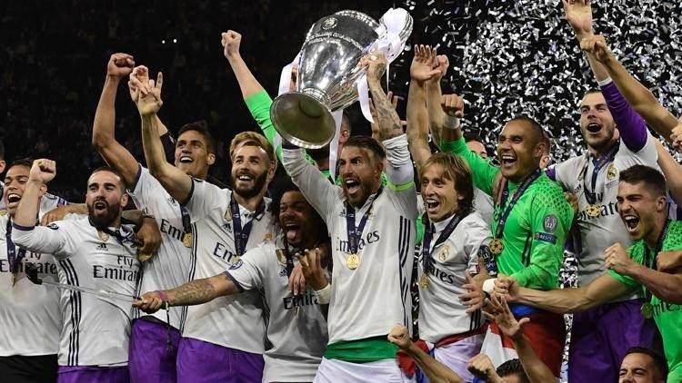 <p>2017: Real Madrid 4-1 Juventus<br />
<br />
* Şampiyonlar Ligi finalinde Juventus'u 4-1 mağlup eden Real Madrid kupanın sahibi oldu.</p>
