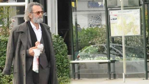 <p><strong>Menderes Samancılar</strong></p>
<p> </p>