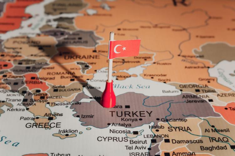 <p><strong>Buna göre Türkiye’de mutsuzların il nüfusuna oranı yüzde 11,19 ile en çok mutsuzların yaşadığı il Trabzon olarak açıklandı. TÜİK verilerine göre Türkiye’nin en mutsuz illeri şu şekilde:</strong></p>

<p> </p>
