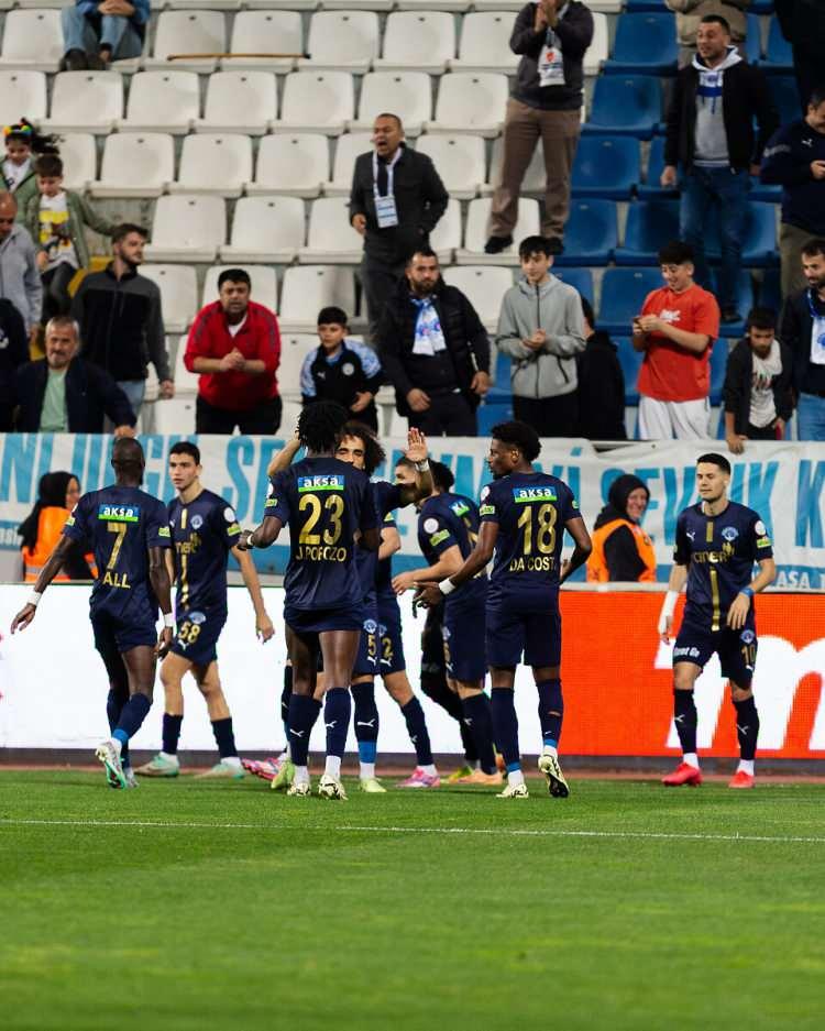 <p>Kasımpaşa: 94,9 milyon TL</p>