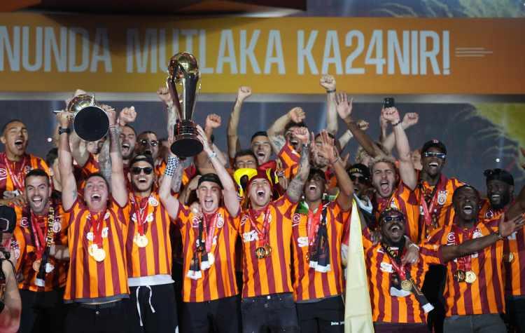 <p>Galatasaray: 239,9 milyon TL</p>
