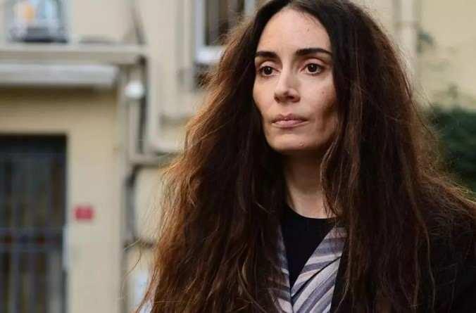 <p>Daha önce Kırmızı Oda'daki Alya karakteriyle dikkat çeken Sözen, son dönemde peşpeşe projelerde yer alıyor.</p>
