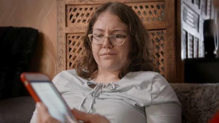 <p><strong>Rebecca Sharrock, son derece üstün bir otobiyografik belleğe (H-SAM) sahip. Nadir görülen bir durum insanların hayatlarının çoğunu çok ayrıntılı bir şekilde hatırlayabilmesini sağlayan nörolojik bir durum olduğu ortaya çıktı. </strong></p>
