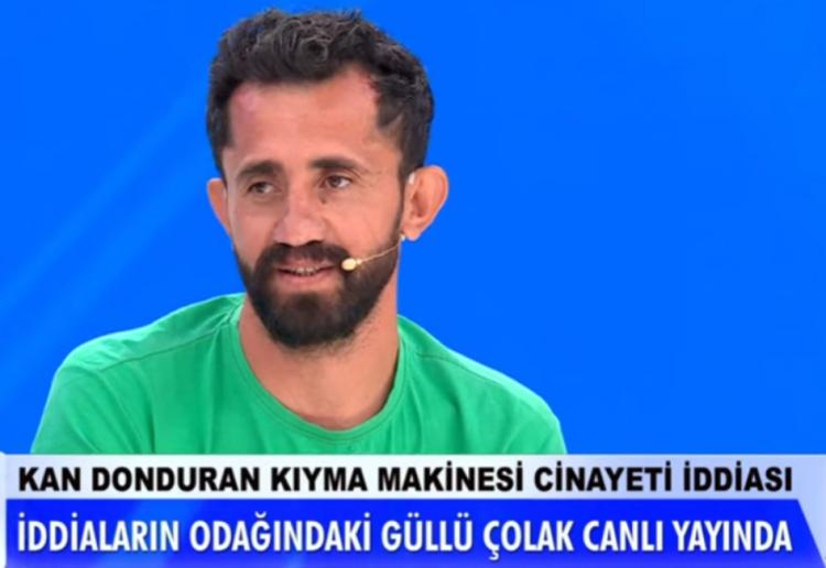 <p>Güllü Çolak'ın yeğeni Ahmet, dünkü yayında "Babaannem, halam ve amcam bir kişiyi öldürüp kıyma makinesinden geçirdiler!" ifadelerini kullandı.</p>
