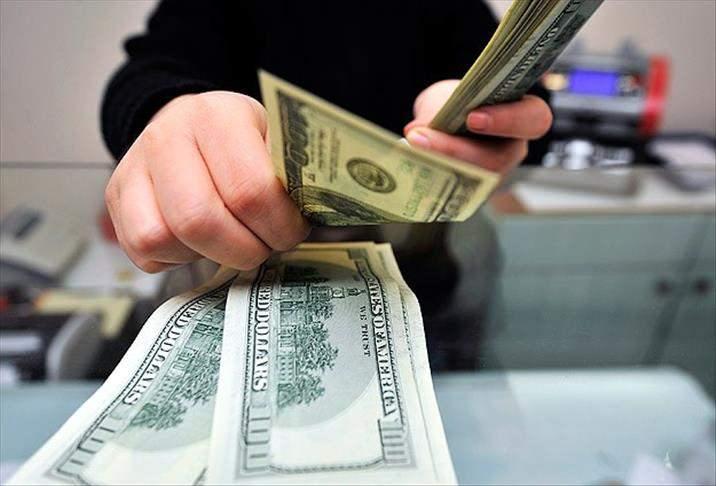 <p>2023'te ise kayıp 16 milyar dolar. Şirket 5 yılda 47 milyarını sanal dünyaya kaptırdı. Meta'nın kurucusu Mark Zuckerberg'den sonra en çok para kaybeden Türkiye oldu. Uzmanlara göre, Türkiye'nin arsa satışı ve şirketlerin yatırımlarına ödediği para 1 milyar doların üzerinde.</p>