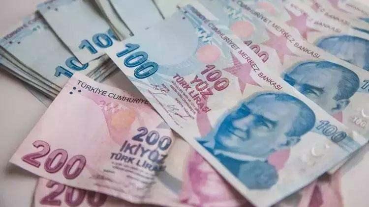 <p>Memur, memur ve işçi emeklilerinin maaş zam oranı haziran ayı enflasyon rakamları ile netleşecek.</p>

