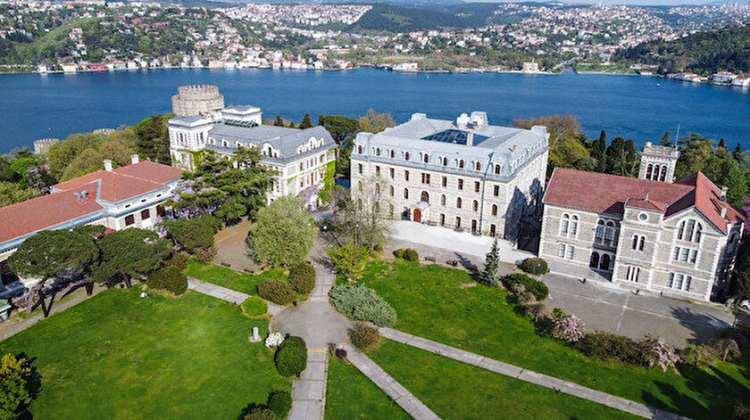 <p>Boğaziçi Üniversitesi<strong> 418. sırada</strong></p>

