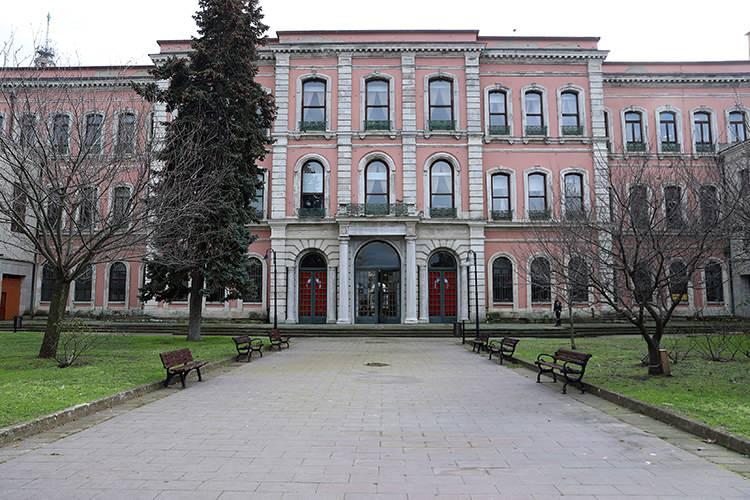 <p> - Hacettepe 641-650 arası</p>

<p> </p>

<p>- Ankara Üniversitesi 801-850 arası</p>

<p> </p>
