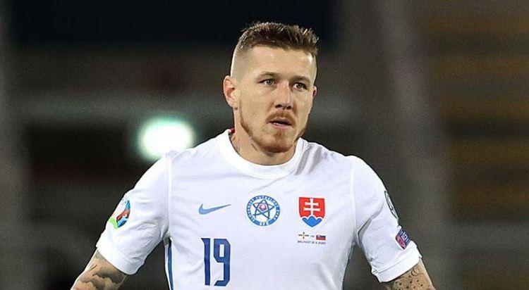 <p>Jurac Kucka | Slovakya | Orta saha | 2017-2019 | Trabzonspor</p>
