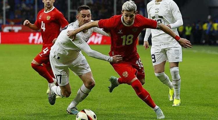 <p>Srdjan Mijailovic | Sırbistan | Stoper | 2013-2017 | Kayserispor</p>