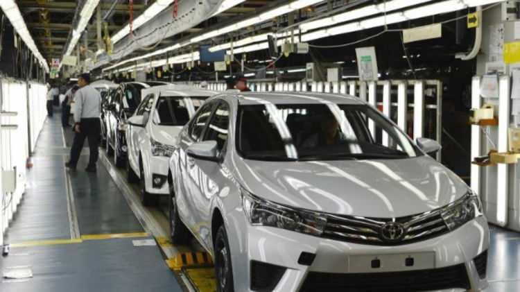 <p>Toyota'nın ayrıca dört modelin çarpışma testlerinde modifiye edilmiş test araçları kullandığı iddia edildi.</p>
