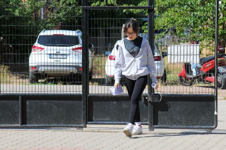 <p><strong>Sonuçlar 17 Temmuz'da</strong></p>
<p>Sınav sonuçları 17 Temmuz'da ilan edilecek.</p>