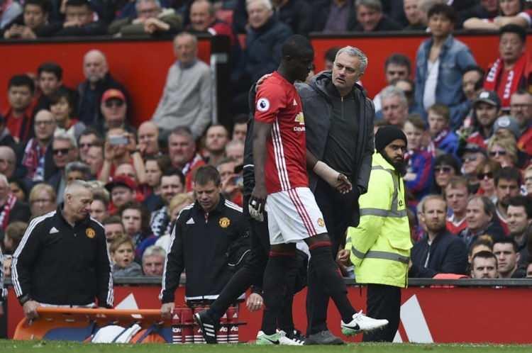 <p>10- Eric Bailly - 38 milyon euro<br />
<br />
* Manchester United <br />
<br />
** Bu sezon devre arasına kadar Beşiktaş'ta da oynadı.</p>
