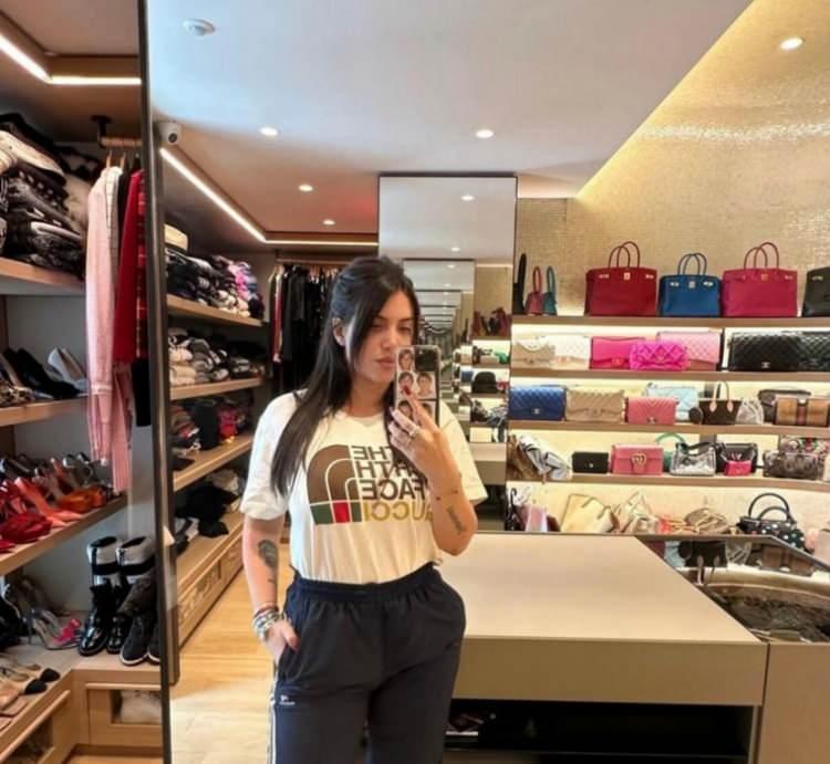 <p>Sosyal medya paylaşımlarıyla dikkat çeken Wanda Nara sık sık gündeme geliyor. </p>