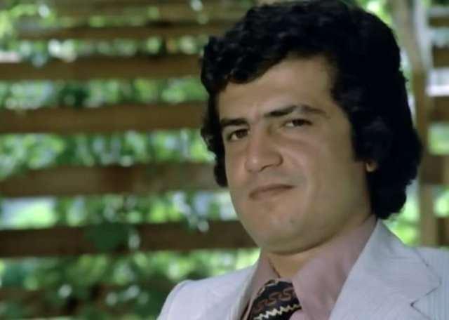<p><span style="color:#800000"><em><strong>Yeşilçam'ın kült filmlerinden biri olan Aile Şerefi'nin Oktay'ı, filmin üzerinden 48 yıl geçmesine rağmen hafızalardaki yerini koruyor. Uzun süredir kanser tedavisi gören ve kanseri yenen Eriş Akman'ın son hali ortaya çıktı.</strong></em></span></p>
