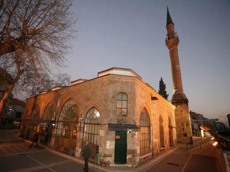 <p><strong>UŞAK 572</strong></p>
