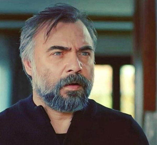 <p>Oktay Kaynarca, hafızalara kazınan 2 karakter arasında tercihini yaptı.</p>
<p> </p>