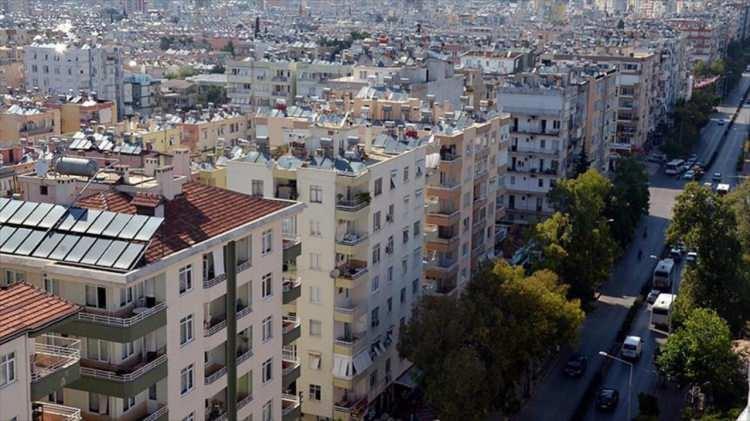 <p>Mayıs ayında ülke genelinde ortalama kiralık konut ilan metrekare fiyatı 169,6 TL oldu.</p>
<p> </p>