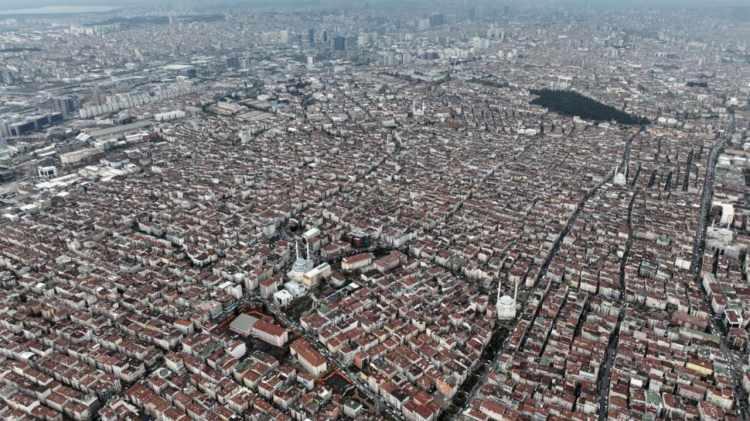 <p>En düşükler: Malatya (yüzde 61,4), İstanbul (yüzde 52,1), Mersin (yüzde 36,4), Antalya (yüzde 25) ve Muğla (yüzde 20).</p>
<p> </p>