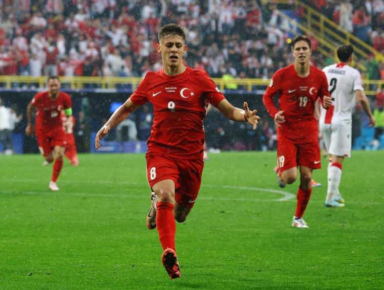 <p>FIFA World Cup: "Onun adı Güler. Arda Güler!"</p>
