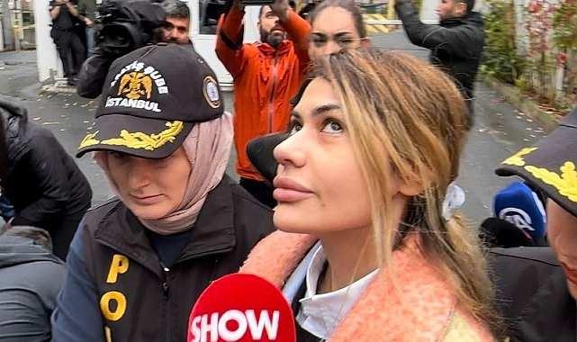 <p><strong>İki kardeş Silivri'deki Marmara Cezaevi'ne konuldu. Nihal Candan, tutuklanmasını protesto etmek için cezaevinde yemek yememeye başladı.</strong></p>
