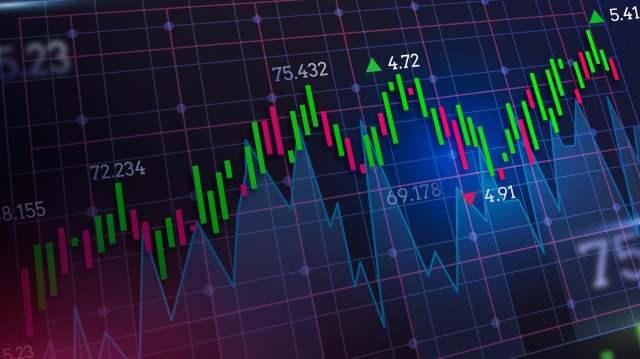 <p>BIST 100 endeksi, en düşük 10.569,23 ve en yüksek 10.792,92 puanı gördükten sonra haftayı, önceki hafta kapanışına göre yüzde 2,87 değer kazanarak 10.771,36 puandan tamamladı.</p>
<p> </p>