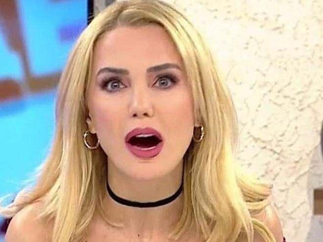 <p><strong>Eymen adında bir oğulları olan çift, bir yıl sonra anlaşmalı olarak boşanmıştı. </strong></p>