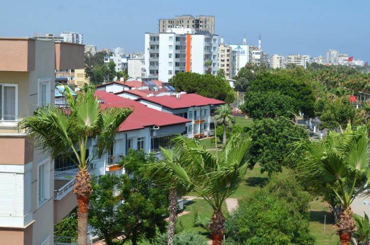 <p>Konut fiyat değişimlerinde vatandaşların şehre en yakın kaçış noktası olarak bilinen yerleri tercih etmesine neden oldu.</p>
