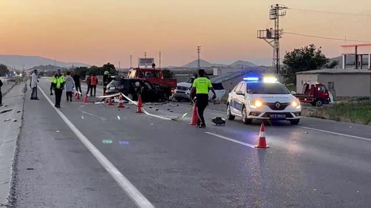 <p>Konya Şehir Hastanesi’nde otopsileri yapılan Hüseyin ve Şeyma Kart çiftinin ailelerinin de Adana’dan gelip cenazeleri teslim alacağı öğrenildi. </p>