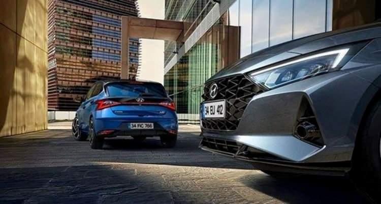 <p><strong>HYUNDAİ- </strong></p>
<p> </p>
<p>Hyundai i10, 835.000 TL’den başlayan fiyatlarla satılıyor. </p>
<p> </p>
<p>Hyundai i20, 75 bin TL'ye varan indirim ve 114 bin TL'ye 12 ay yüzde 0 faizli kredi imkanı, </p>
<p> </p>
<p>Hyundai ELANTRA, 60.000 TL'ye varan indirim,</p>
<p> </p>
<p>Hyundai BAYON, 51.000 TL’ye varan indirim ve 114.000 TL’ye 12 ay %0 faiz fırsatı.</p>
<p> </p>
<p>Hyundai KONA, 91.000TL indirim, </p>
<p> </p>
<p>Hyundai TUCSON Hibrit, 176.000 TL'ye varan indirim, </p>
<p> </p>
<p>Hyundai KONA Elektrik, Advance donanıma özel 1.399.000 TL fiyatla,</p>
<p> </p>
<p>Hyundai IONIQ 5, 1.649.000 TL’den başlayan fiyatlarla ve 200.000 TL’ye 12 ay %0 faiz fırsatı.</p>
<p> </p>
<p>Hyundai IONIQ 6, 1.765.000 TL'den başlayan fiyatlarla, </p>
<p> </p>
<p>Hyundai STARIA, 200.000 TL’ye 12 ay %0 faiz fırsatı.</p>