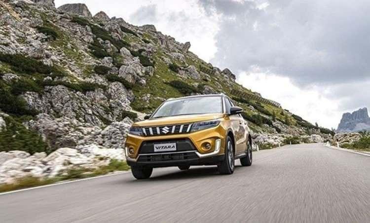 <p><strong>SUZUKİ- </strong></p>

<p> </p>

<p>Swift modeli 150 bin TL'ye 0 faiz veya 100 bin TL takas desteği, </p>

<p>Vitara için 200.000 TL'ye 12 ay yüzde 0 faiz ve 150.000 TL ek takas desteği, </p>

<p>S-Cross için 200.000 TL'ye 12 ay yüzde 0 faiz ve 170.000 TL ek takas desteği, </p>

<p>Jimny 170.000 TL'ye varan takas desteği ve 200.000 TL'ye 12 ay yüzde 0 faiz avantajı. </p>
