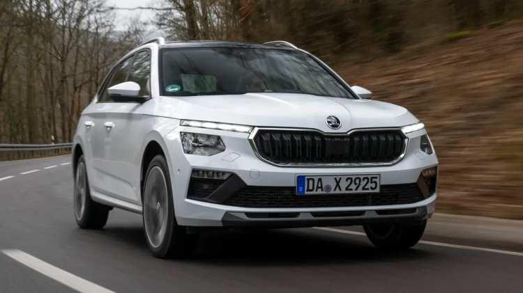 <p>Kamiq'in Elite ve Premium donanım seviyelerinde geçerli 150.000 TL için 12 ay yüzde 0 faizli kredi imkanı sunuluyor. Bu yıl pazara sunulan Kamiq Monte Carlo versiyonunda ise 250.000 TL için 12 ay yüzde 0 faizli kredi alınabiliyor. </p>