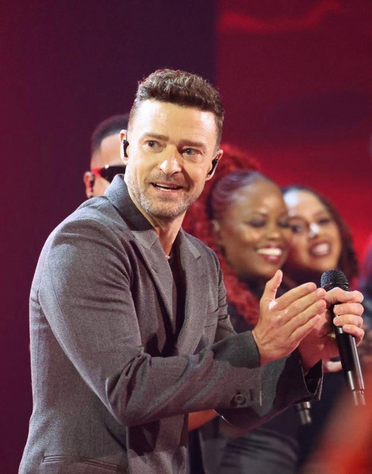 <p><strong>Suffolk İlçesi Bölge Savcılığı, Timberlake'in suçunun siciline işlendikten sonra kefaletsiz serbest bırakıldığını açıkladı. </strong></p>

<p> </p>
