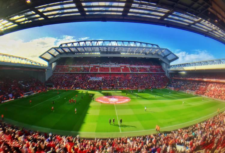 <p><strong>15. Anfield (Liverpool)</strong></p>