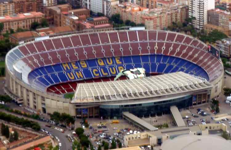<p><strong>6. Camp Nou (Barcelona)</strong></p>
<p> </p>