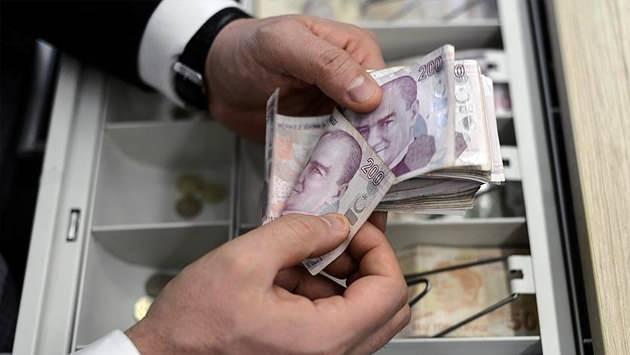 <p>En Düşük Memur Emeklisi Aylığı: 17 bin 853 liraya</p>
