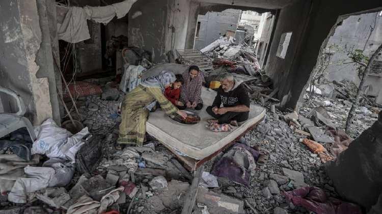 <p><strong>Dünya çapında birçok yankıya sebep olan ve Gazze için destek çağrısında bulunan isimler her geçen gün artıyor.</strong></p>

<p> </p>
