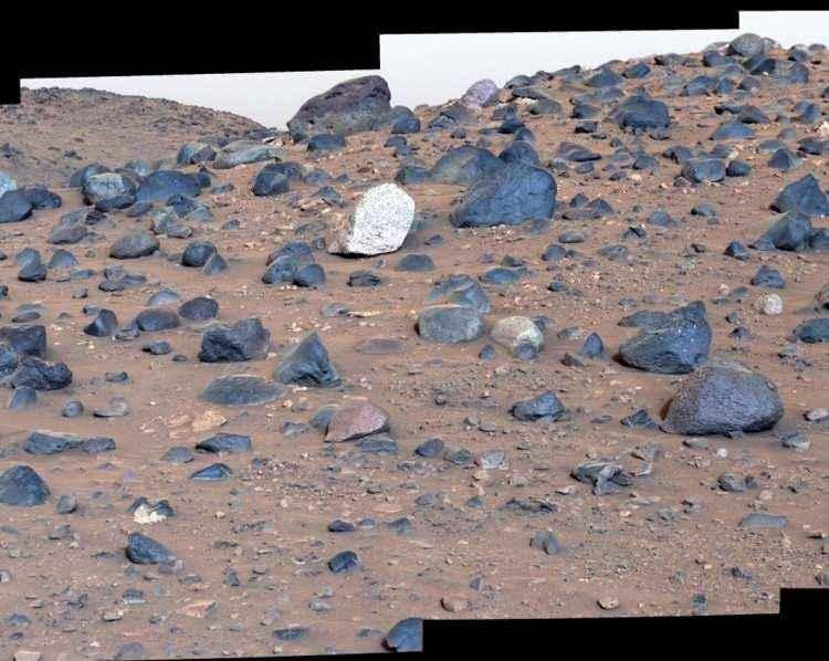 <p><strong>AYRICA GÖZ ATIN:</strong></p>
<p> </p>
<p><strong><span style="color:#B22222">MARST'TA KEŞFEDILDI! NASA: DAHA ÖNCE BÖYLE BIR ŞEY GÖRÜLMEDI!</span></strong></p>
<p> </p>
