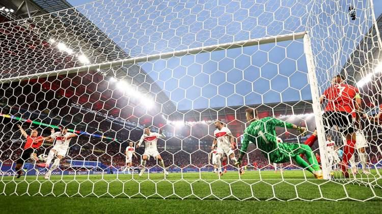 <p>Bu başarının ardından Ay-yıldızlı ekibimiz EURO 2024'te kazandığı geliri de artırdı.</p>