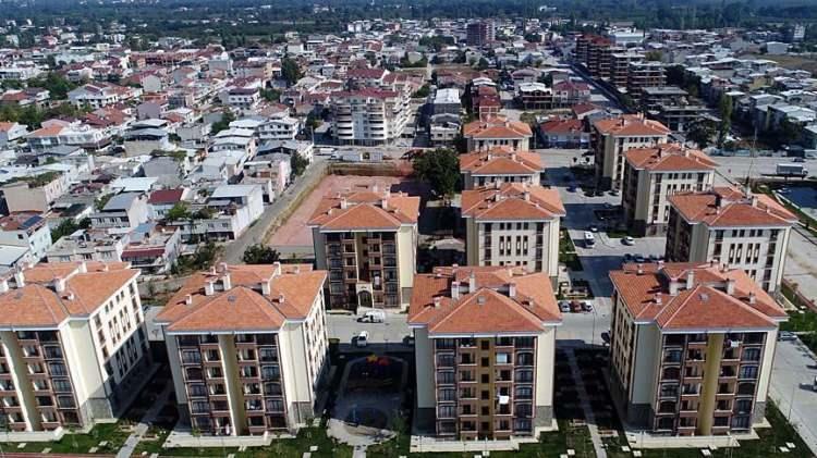 <p>Kira artışında yüzde 25'lik sınır da Temmuz ayı itibariyle sona erdi. Yeni dönemde kira artışı TÜFE oranına göre belirlenecek.</p>
<p> </p>