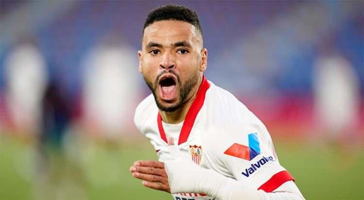 <p>Fenerbahçe, Youssef En-Nesyri için kolları sıvadı. İspanyol ekibiyle temas kuruldu. İlk etapta 15 milyon Euro teklif edildi.<br />
<br />
Görüşmeler sürüyor.<br />
<br />
(Fotomaç)</p>
