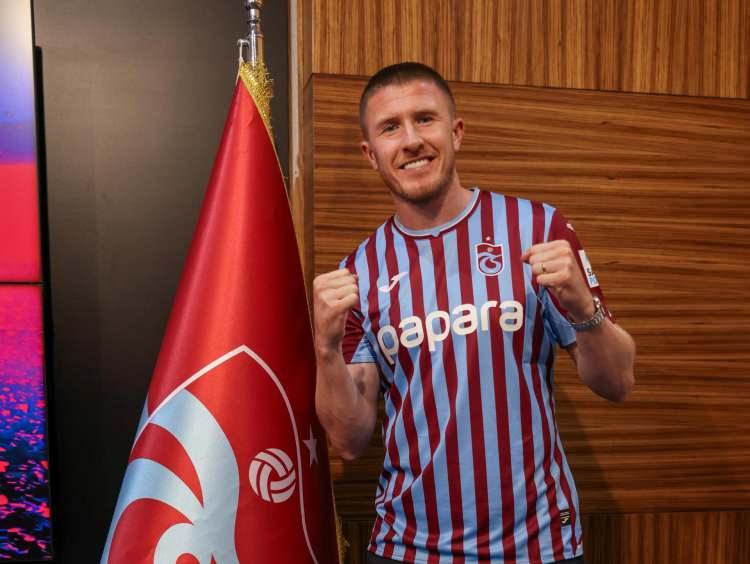 <p>John David Lundstram (Ön libero) | Rangers → Trabzonspor</p>
