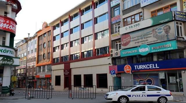 <p>Madımak olaylarında hayatını kaybedenler için olayların 31. yıl dönümünde anma etkinlikleri düzenlendi.</p>
