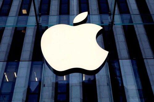 <p>Apple, böyle bir saldırıya yönelik kurallar belirleyerek iPhone sahiplerini, hesaplarına erişmek için parola ve altı haneli doğrulama kodu gerektiren iki faktörlü kimlik doğrulamayı kullanmaya çağırdı.</p>
